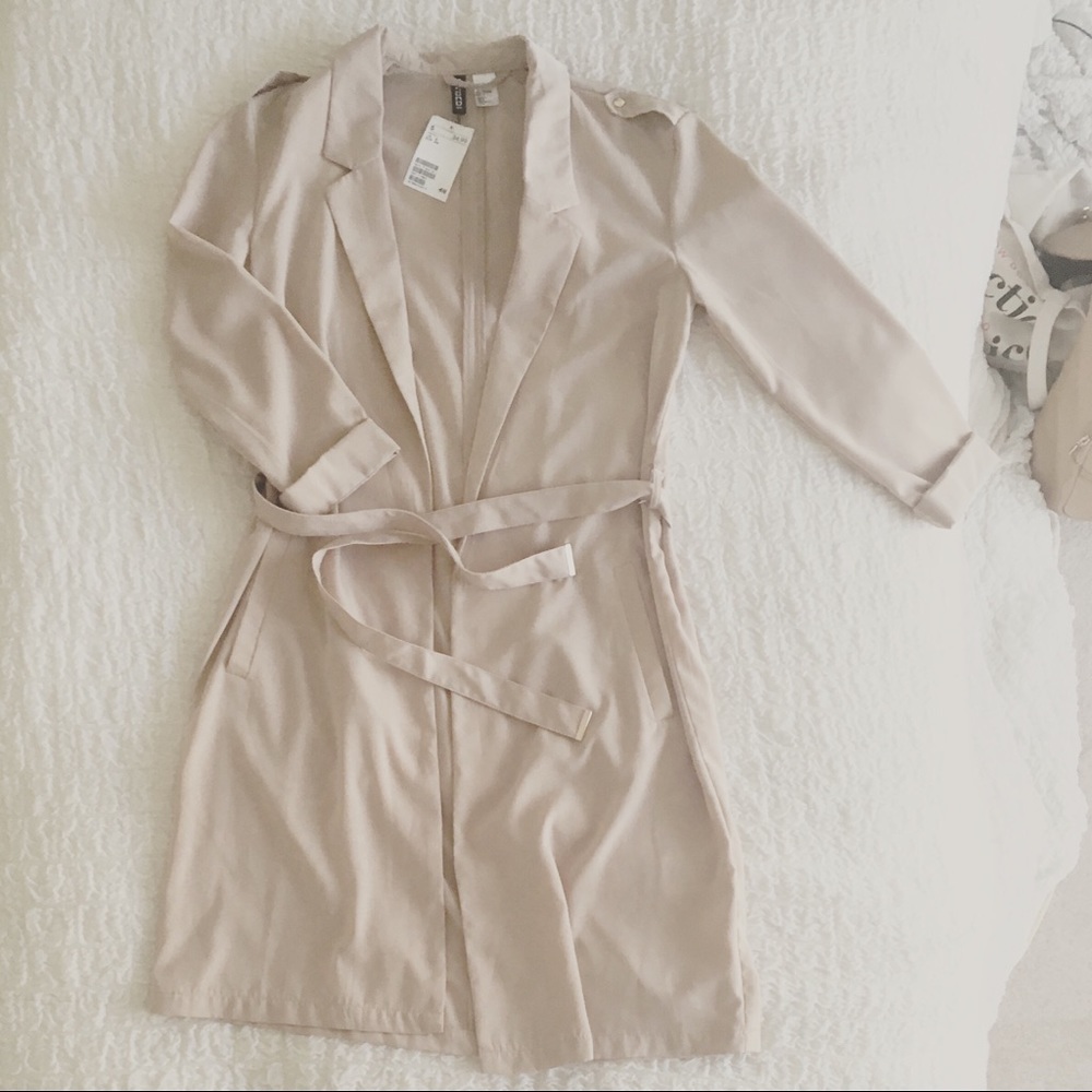H&M Beige Lightweight Trenchcoat